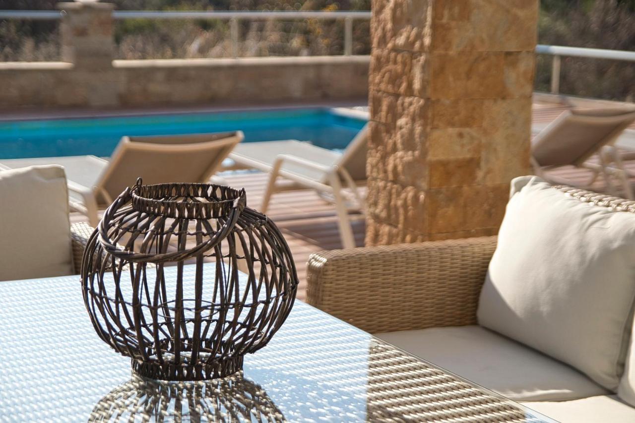 Nefeli & Dina Villas By Diomedes Group Nea Moudania Exterior photo