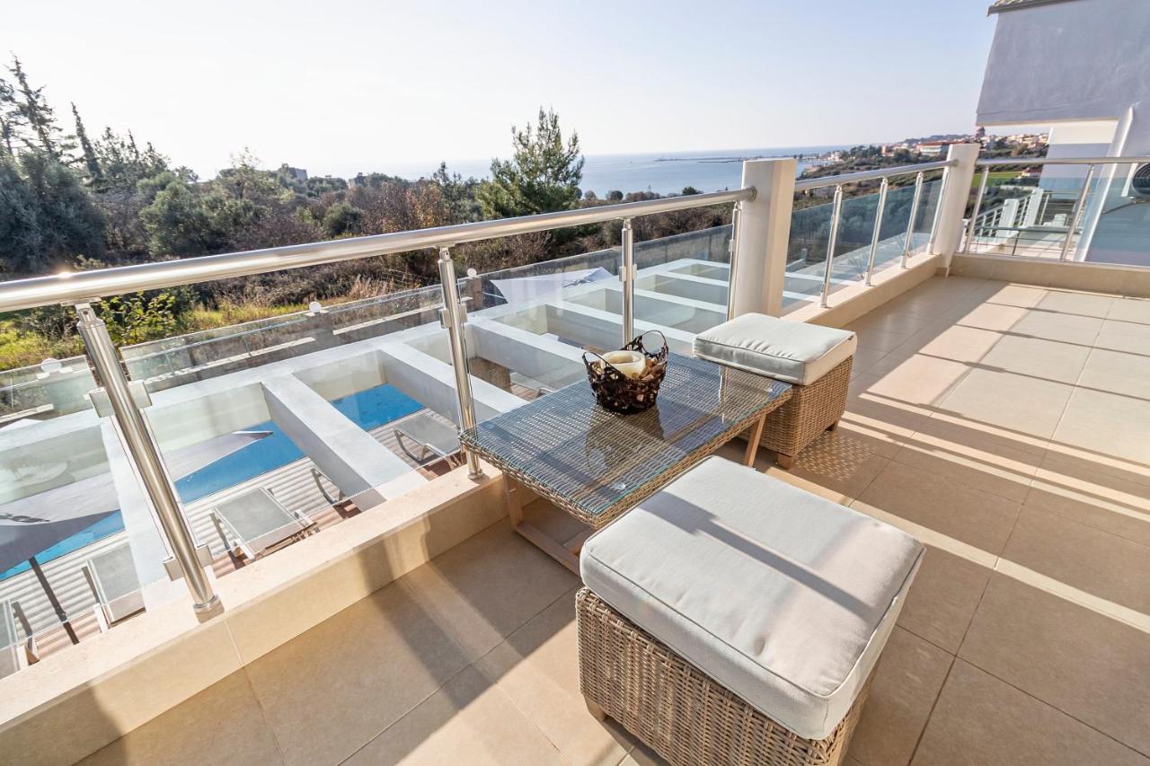 Nefeli & Dina Villas By Diomedes Group Nea Moudania Exterior photo